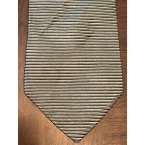 Tommy Hilfiger Green 100% Imported Silk Men’s Neck Tie Made In Usa